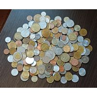 220 ОТЛИЧНЫХ МОНЕТ без РФ , Украины и СССР