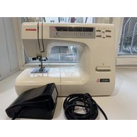 Швейная машина Janome 7518A