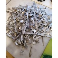 Алюминий СССР. Только вилки и чайные ложки. 150 штук, вес 2 кг лотом