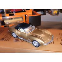 Модель в масштабе New Ray 1/43 1969 Chevrolet Corvette Stingray