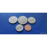 1 доллар,50,25,5 и 1 центы 1979 год США "Сьюзен Энтони" (Состояние на фото,в лоте 5 монет)