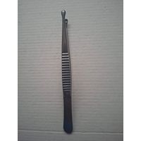 Пинцет медицинский зубчатый 15см