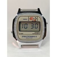 Часы Электроника 5 СССР "40 лет победы" Состояниие!!!. С рубля