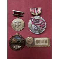 Значки.цена за все.