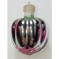 Ёлочная игрушка -  БУТОН  . КРЕМЛЕВСКАЯ ИГРУШКА , ТОЛСТОЕ СТЕКЛО , СССР