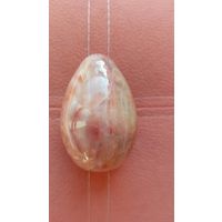 Яйцо из камня