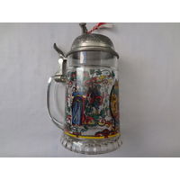 Пивная кружка Герб + дама + кавалер. (музыкальная).