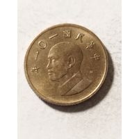 Тайвань 1 доллар 2012