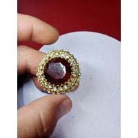 С рубля без мц. брошь круглая. диам 3.5см.
