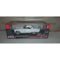 Модель 1:18 Motor Max 1956 Ford Thunderbird