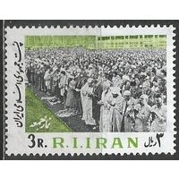 Иран. Пятничный намаз(Джума намаз). 1981г. Mi#1999.