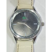 Часы кварцевые Lacoste . С рубля !