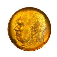 ГДР. Значок с изображением Эрнста Тельмана, видного деятеля немецкого рабочего движения