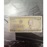 1000 Донгов Вьетнам