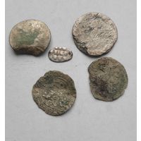 Уставшие монетки серебро