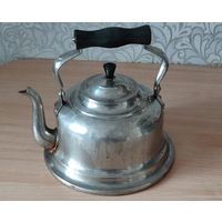 Чайник латунь Кольчугинский завод.Объем 2,5л