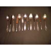 Набор столовых приборов,мельхиоровые ложки и ножи (МНЦ) СССР 13 предметов.С рубля.