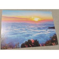 Посткроссинг. Открытка из Тайваня: рассвет в Алишане  (10х15). Прошла почту. Художественная марка, чёткий штемпель.