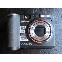 Цифровой фотоаппарат Nikon Coolpix P50, в чехле, детальное руководство на русском. Главные параметры в Описании