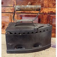 Утюг чугунный Артель, 1954 год, Могилев