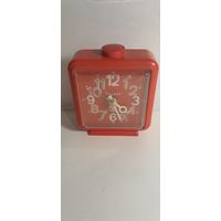 Часы-будильник Витязь. Вроде бы работают