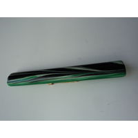 Брошь-планка. " Малахитовые узоры" Ювелирный пластик. Старая Германия. Сер 20 в.8х1,5 см