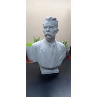 КОЛЛЕКЦИОННАЯ ФАРФОРОВАЯ СТАТУЭТКА БЮСТ ГОРЬКИЙ ЛФЗ БИСКВИТ ОРИГИНАЛ  .  Распродажа Коллекции !!! . Экспресс  Аукцион с рубля без МПЦ   .Много лотов в продаже .