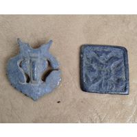 Старинная накладка с двухглавым орлом и лира.