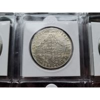 100 шиллингов 1975 XII зимние Олимпийские Игры, Инсбрук 1976 - Лыжник (Орёл Халль-ин-Тироль)! Серебро 24 грамма 640 пробы! ВОЗМОЖЕН ОБМЕН!