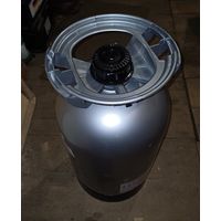 Кега (Кэга, бутля) пищевая ПЭТ с ручкой для переноса  клапаном сброса давления, многоразовой пробкой, емкостью 30 литров,  Емкости пищевые многоразовые для вина/воды/кваса/медовухи/пива/