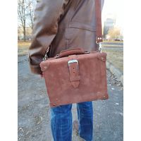 Сумка -кейс.