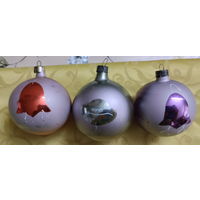 Елочный игрушки Шар с перьевым наполнттелем. 3 шт.