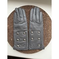 Перчатки новые женские кожа р-р 7, отсутсвуют две клепки