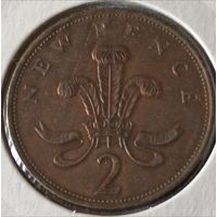 Великобритания. 2 новых пенса 1979 года.