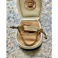 Брошь. Брошь-зажим