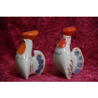 Статуэтки фарфоровые   " Петушки - солонки "   2 шт   (  целые )