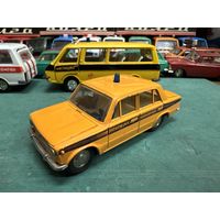 ВАЗ-2101 милиция, номерная А17, мигалка - капля, интересный цвет, Тантал, Агат, Саратов с рубля.