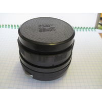 Объектив Helios-44M.