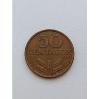 Португалия. 50 сентаво 1974 года. (4)