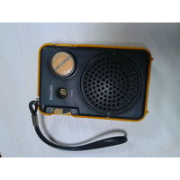 Радиоприемник PHILIPS (AL 071)