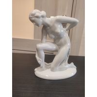 Статуэтка девушка после душа rosenthal , германия