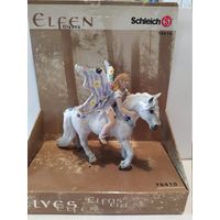 Шляйх(Германия,оригинал),набор фигурок( Эльфийка Олеана,эльф Тулон ,Принцесса,Король+цветочный зонтик для маленьких эльфов)(одним лотом)