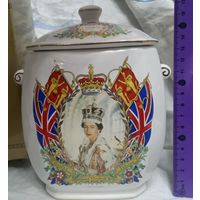 Редкая коллекционная фарфоровая банка для чая/сахарница. Королева Елизавета II. Золотой Юбилей. 50 лет на Английском троне .