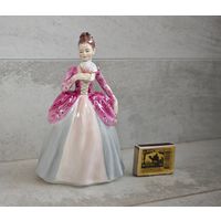 Статуэтка дамочка с веером Англия