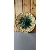 Тарелка (с дефектом)