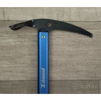 Ледоруб DECATHLON SIMOND OCELOT Hyperlight 68 cm