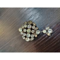 Винтажная брошь с прозрачными кристаллами , чешская бижутерия яблонекс