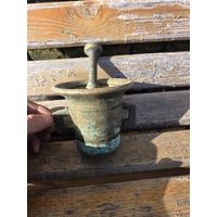 Бронзовая ступка с пестиком