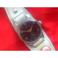 Часы ПОБЕДА ЗиМ из первых  1960-х годов из СССР , ВИНТАЖ , РЕДКИЕ