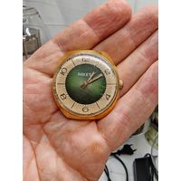 Часы ракета золотые